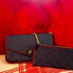 Small, clutch. Gold chain for crossbody. Cardholder and Amal pouch included.